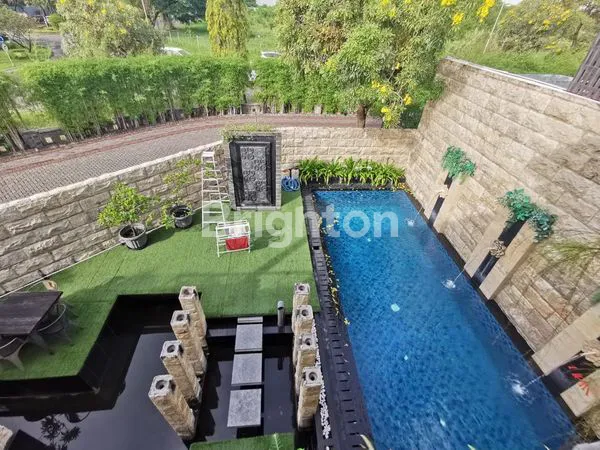 image RUMAH MEWAH FULL FURNISHED RASA VILLA SIAP HUNI  (5)