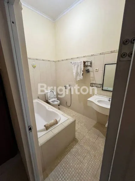 image RUMAH HOOK DI PUSAT GKB (6)