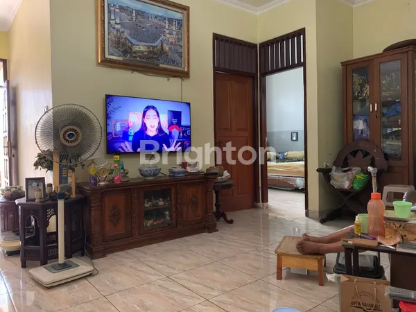 image RUMAH 2 LANTAI TERAWAT SIAP HUNI DI JATICEMPAKA, DEKAT TOL PONDOKGEDE & STASIUN LRT (3)