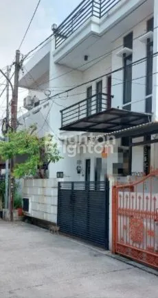 image RUMAH 3 LANTAI CENGKARENG INDAH ,JAKARTA BARAT (1)