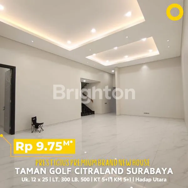 image RUMAH MEWAH BARU MINIMALIS MODERN SPLIT LEVEL DI CLUSTER TAMAN GOLF CITRALAND SURABAYA. KUALITAS TINGGI DAN PENATAAN RUANG BAIK. DEKAT DENGAN PAKUWON MALL, GRAHA FAMILI, GWALK. HARGA 9MAN (8)