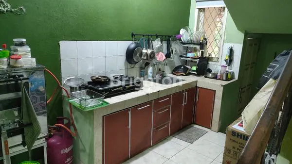 image RUMAH TELAGA GOLF LINGKUNGAN ASRI DAN NYAMAN (2)