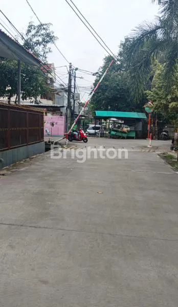 image RUMAH BARU, SIAP HUNI, 2 ROW JALAN, 2 LANTAI DI SUNTER (R 1504 S) (5)