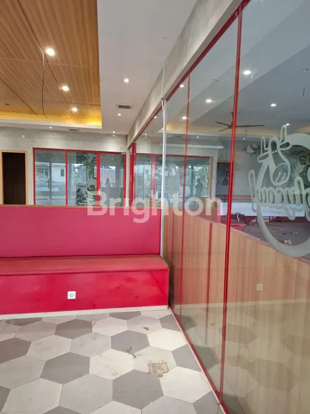 image GEDUNG DAN RESTO DISEWAKAN DI JALAN HASAN BASRI (6)