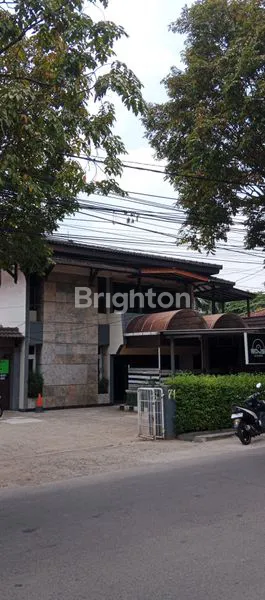 image RUMAH BESAR SAYAP BUAH BATU (4)