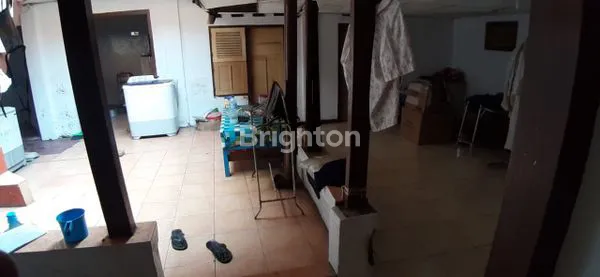 image RUMAH TUA HITUNG TANAH DEKAT GAJAH MADA PLAZA (7)