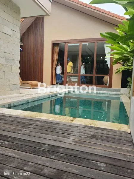 VILLA 2 LANTAI DI JIMBARAN LOKASI STRATEGIS INDAH DAN NYAMAN ONE GATE SYSTEM