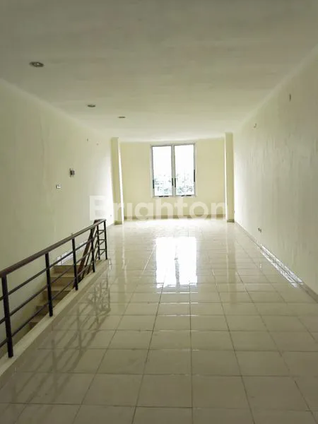 image LOKASI STRATEGIS ,RUKO TEMATIK 3 LANTAI TEPAT DISEBELAH PASAR MODERN  PARAMOUNT SERPONG,BSD ,GADING SERPONG, TANGERANG,BANTEN (3)