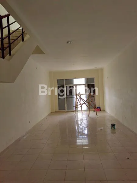 image LOKASI STRATEGIS ,RUKO TEMATIK 3 LANTAI TEPAT DISEBELAH PASAR MODERN  PARAMOUNT SERPONG,BSD ,GADING SERPONG, TANGERANG,BANTEN (5)