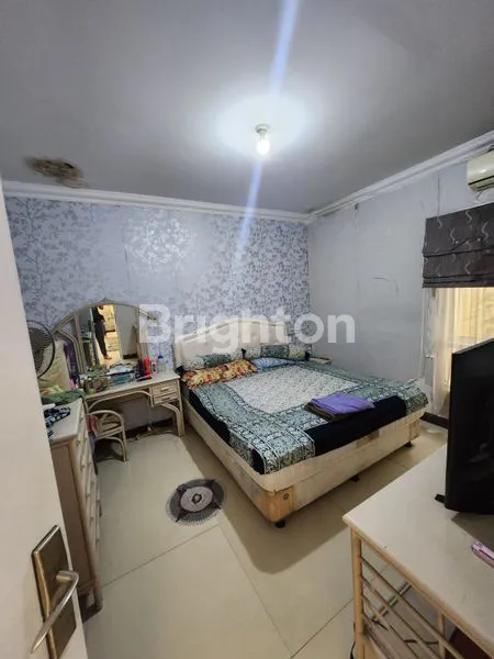 image RUMAH 2 LANTAI SIAP PAKAI BUKIT WAHID REGENCY MANYARAN SEMARANG BARAT (3)