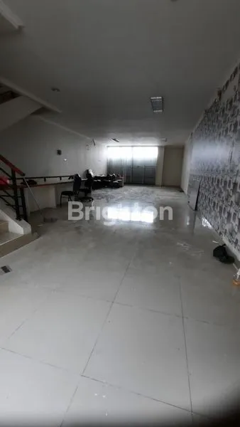 image DISEWAKAN RUKO 3 LANTAI DI KOTA WISATA CIBUBUR (2)