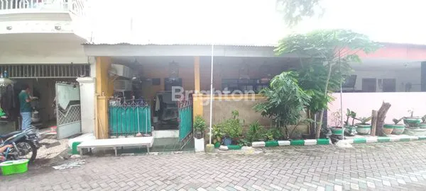 image RUMAH BABATAN WIYUNG DEPAN FASUM (2)