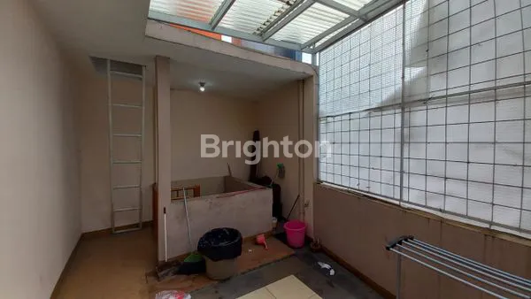 image RUMAH KOST PRODUKTIF HANYA 250 METER DARI UNJANI (7)