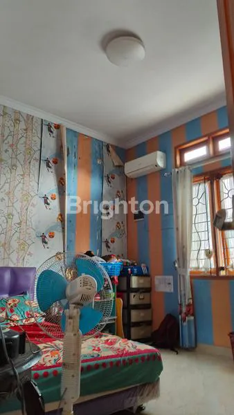 RUMAH BAGUS,RAPI DI JAGAKARSA