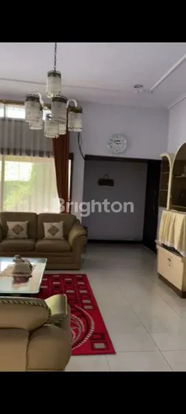 image DIJUAL RUMAH DAN TOKO DLM SATU KAWASAN (2)