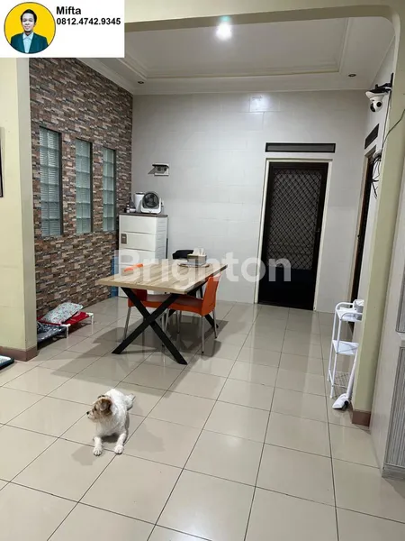 image 163.  DIJUAL RUMAH DI REGENCY MELATI MAS KOTA TANGERANG SELATAN LUAS & NYAMAN (6)