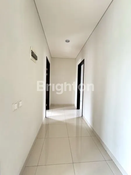 image HARGA TERMURAH! TURUN HARGA! RUMAH 2 LANTAI CLUSTER PRECIA LEBAR 10, BRAND NEW BELUM PERNAH DIHUNI, RAPIH SIAP MASUK, THE EMINENT, BSD (5)