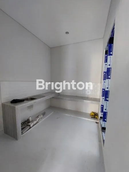 image RUMAH BARU GRESS ROW LEBAR DEKAT HR MUHAMMAD MADAME CHANG MINIMALIS MEWAH DARMO PERMAI SELATAN HOEK (2)