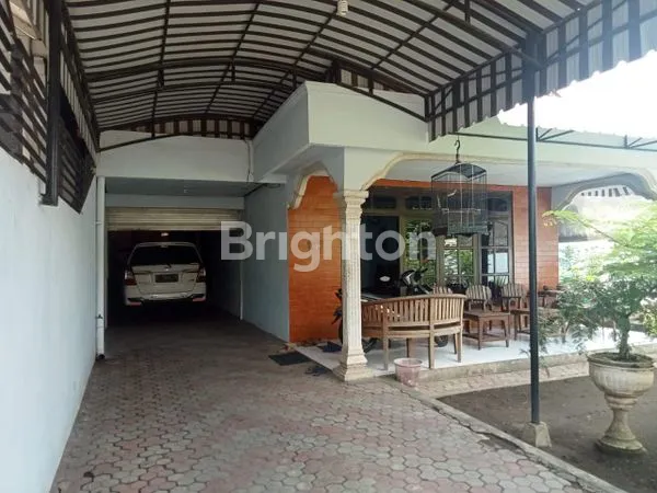 DIJUAL RUMAH BESAR DAN LUAS MOJOROTO KEDIRI