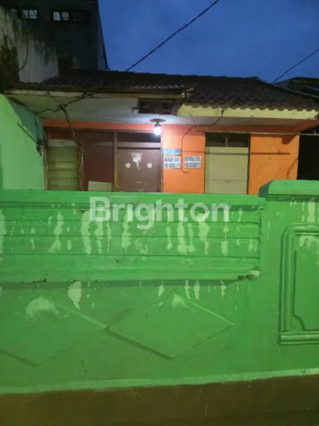 image RUMAH DI JUAL BUTUH RENOVASI DI CIPONDOH MAKMUR (2)