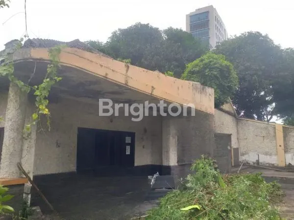 image RUMAH STANDART DAN TUA BUTUH RENOVASI KEBUN SIRIH JAKARTA PUSAT (2)