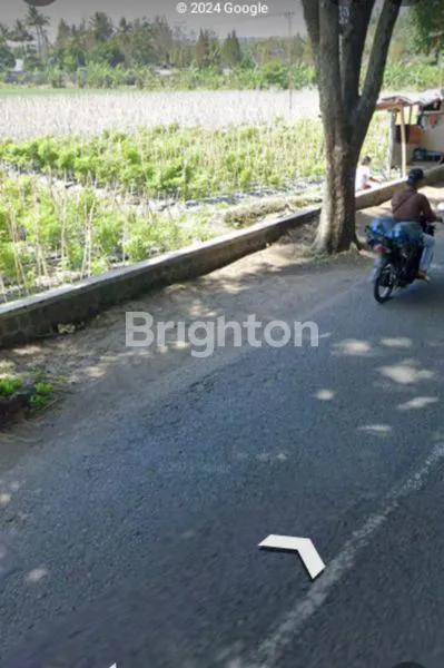 TANAH MAINROAD CIPANAS GARUT.LOKASI BAGUS