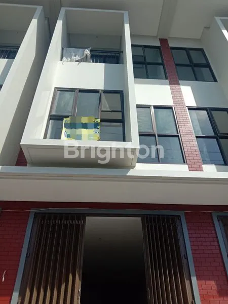 image RUKO 3 LANTAI DI JALAN PULAU SAELUS, DENPASAR (2)