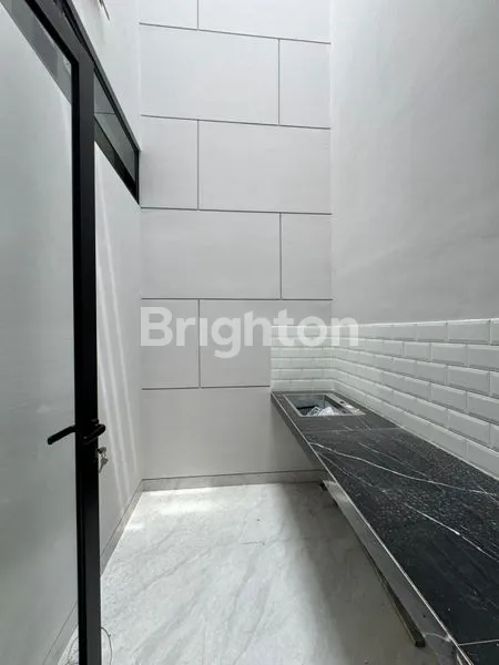 image RUMAH SUTOREJO TIMUR BARU GRESS DEKAT MULYOSARI MAS, MULYOSARI BPD, MULYOSARI TENGAH, BHASKARA SELATAN, SUTEROJO PRIMA, MULYOSARI UTARA, SUTOREJO SELATAN, SUTOREJO TENGAH, SUTOREJO UTARA (3)