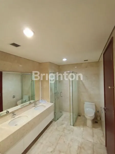 image APARTEMEN SENOPATI PENTHOUSE VIEW SUDIRMAN (5)