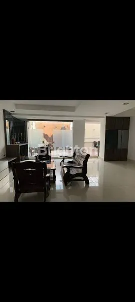 image RUMAH THE PALACE (1)