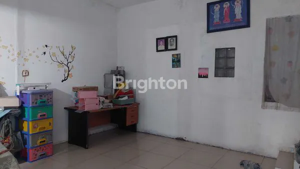 image RUMAH 2 1/2 LANTAI DI CITRA 2 LOKASI STRATEGIS (5)
