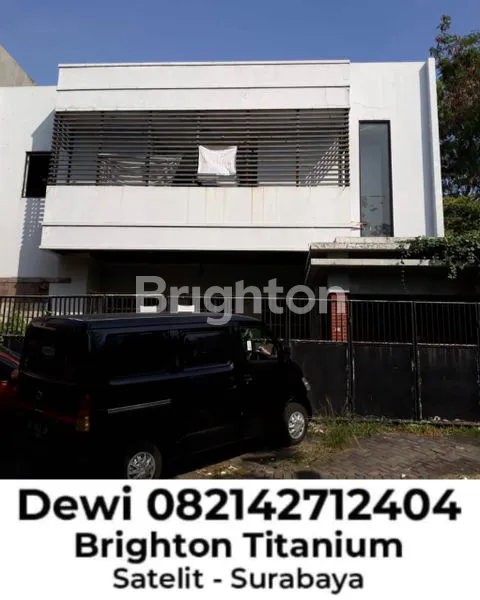 image RUMAH STRATEGIS DAN AMAN DI LOKASI PREMIUM (1)