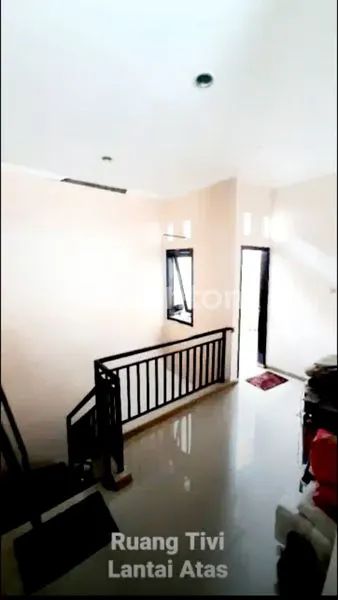 image RUMAH SIAP HUNI LEMBAH HARAPAN SURABAYA BARAT DEKAT PAKUWON MALL  (5)