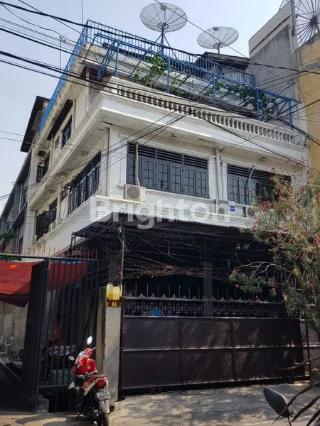 image RUMAH HOOK STRATEGIS, KREKOT BUNDER (1)