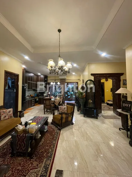 image RUMAH CANTIK MODERN ETHNIC DEKAT PINTU TOLL DALAM KOMPLEK BUKIT CINERE INDAH DEPOK (4)