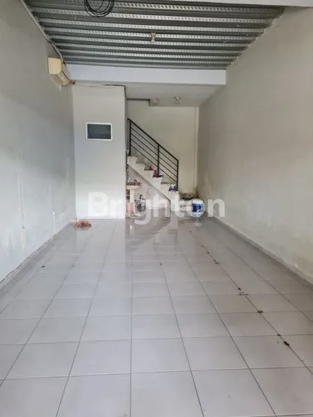 RUKO  2 LANTAI ,SUDAH SIAP DIPAKAI, LOKASI DI PEDURUNGAN - SEMARANG TIMUR