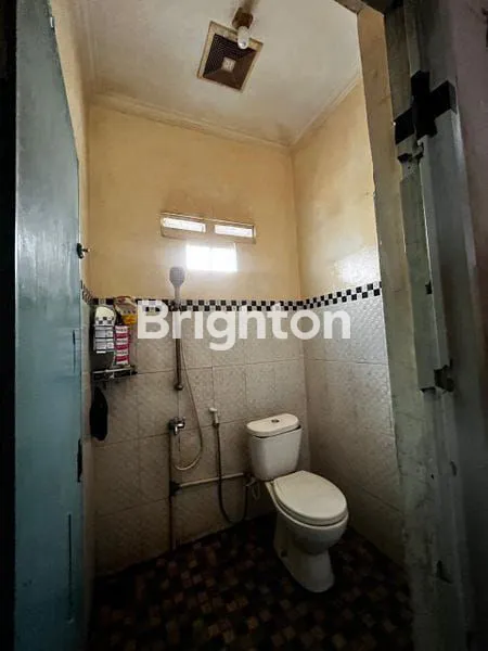 image RUMAH SANGAT STRATEGIS DAN NYAMAN (4)