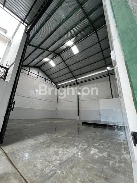 image GUDANG SIAP PAKAI DI DAERAH STRATEGIS CARGO (4)