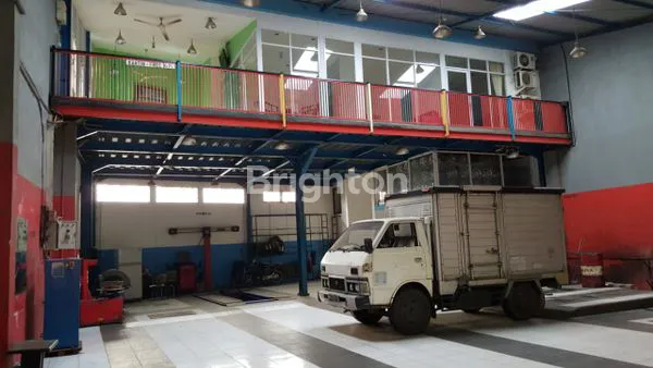 image LAHAN USAHA EX BENGKEL MOBIL STRATEGIS (1)