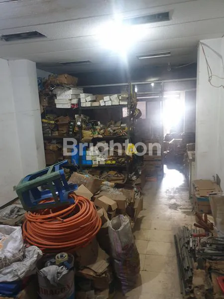 image RUKO 3 LANTAI DIPUSAT PERDAGANGAN BAHAN BANGUNAN SURABAYA (2)