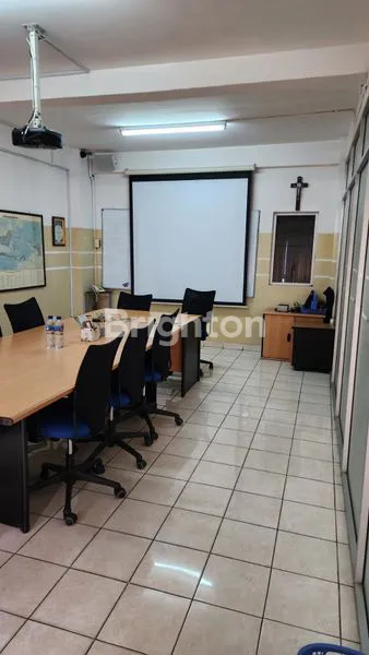 image GUDANG LODAN CENTER JAKARTA UTARA (6)