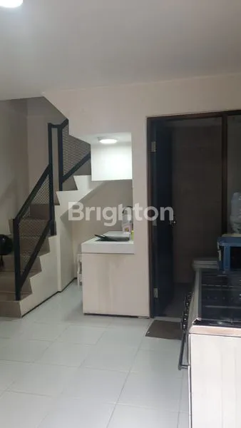 image RUMAH BAGUS TERAWAT DI VALLEY MANSION, MALANG (3)