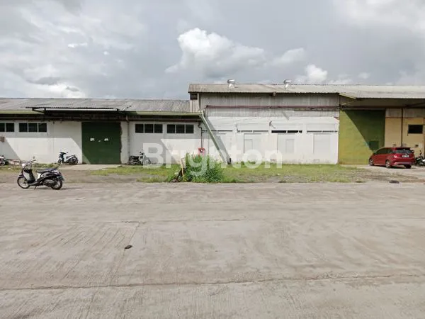 image DISEWAKAM GUDANG SIAP PAKAI MAINROAD GEDEBAGE (3)