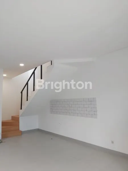 image RUMAH KEREN SIAP HUNI GREEN PARK SERPONG GARDEN  (4)