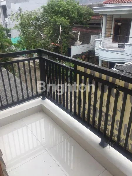 image DIJUAL RUMAH MINIMALIS MODERN DI HARAPAN INDAH, JALAN DAHLIA. LUAS TANAH 60M², 2 KAMAR TIDUR, 1 KAMAR MANDI. HARGA 1 MILYAR (NEGO). (3)