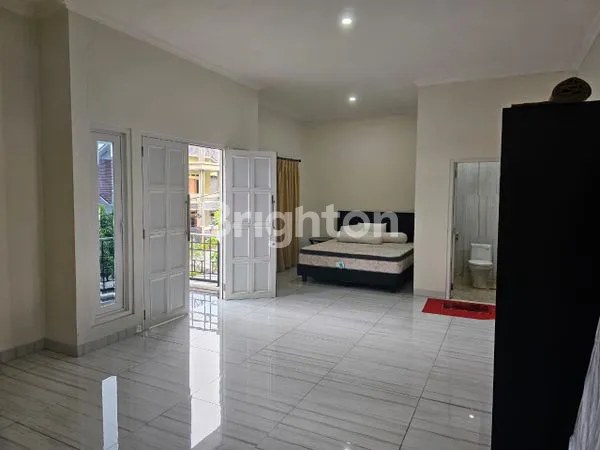 image RUMAH SIAP HUNI DAN FULL FURNISHED LIMUS PRATAMA REGENCY (7)