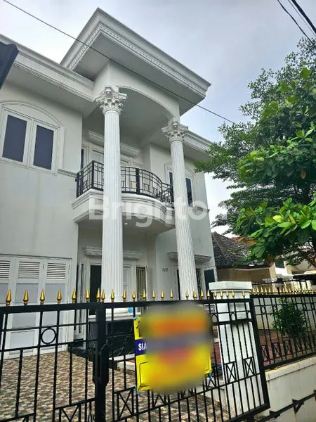 image RUMAH SIAP HUNI DAN FULL FURNISHED LIMUS PRATAMA REGENCY (1)