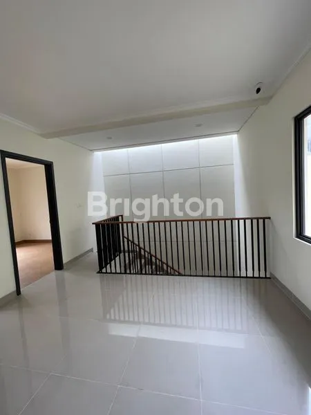 image RUMAH MINIMALIS CARSON GADING SERPONG SEMI FURNISHED SIAP HUNI (2)