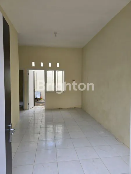 image RUMAH BARU GRESS SIAP HUNI BUMI TEGAL BESAR (2)