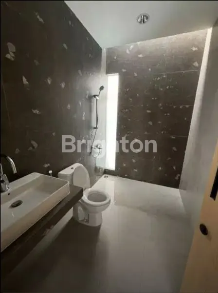 image RUMAH CANTIK SIAP HUNI DI MAZENTA RESIDENCE CIPUTAT TANGERANG SELATAN (8)